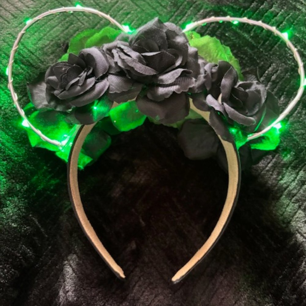 Custom Loki Light Up Mickey Ears - Picture 4 of 4